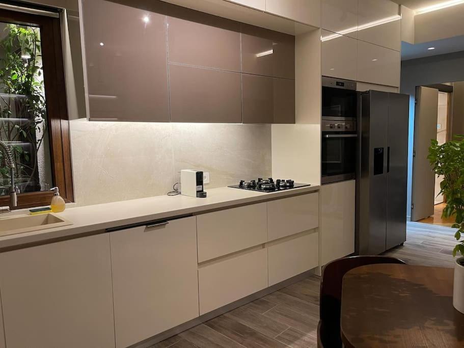 Acropolis Lux Apartment Афины Экстерьер фото